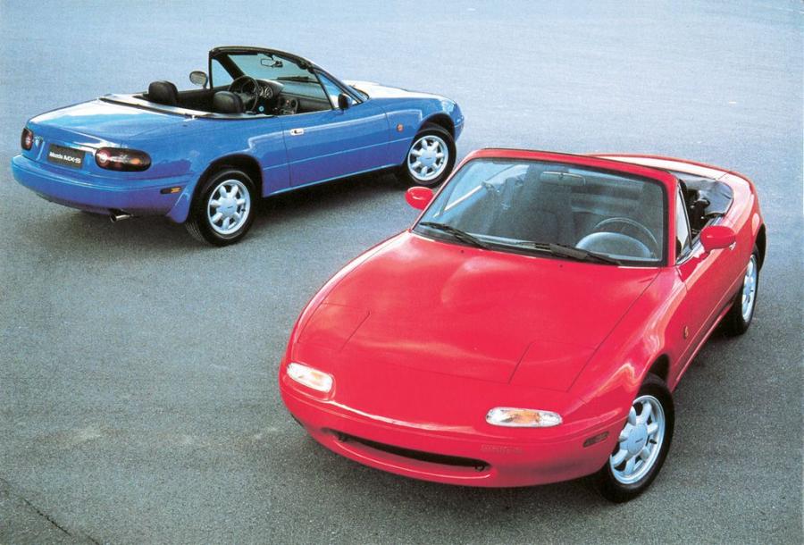  Mazda MX-5 (NA) 1989 года  (фото 3 из 30)